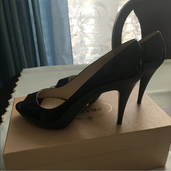 Prada open toe heels size 39.5 pattern leather - Picture 3 of 6